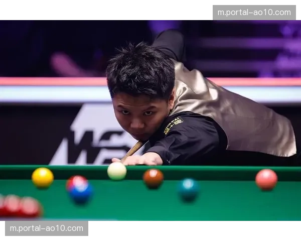 中国选手周跃龙与张安达单赛季排名分列第16与第17位